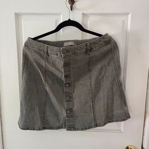 Size 16 Falls Creek Skirt